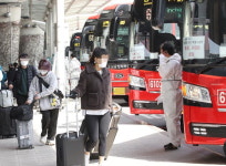 김해공항 해외입국자 전용버스 운행