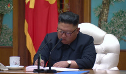 건강 이상설에 입 닫은 북한…“김정은, 시리아 대통령에 답전”