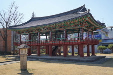 최치원…그의 길 위에서 생각한다 <15> ‘시무십여조’ 구상한 학사루