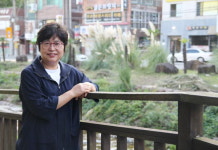 박현주의 그곳에서 만난 책 <91> 정희경의 시조집 ‘해바라기를 두고 내렸다’