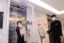 더펫텔, 게이트형 소독기 설치