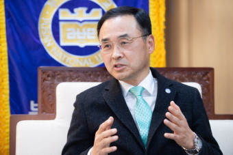 지역대'업' 총장에 듣는다 <1> 부산대학교 차정인 총장