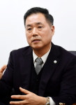 “지도교수제·선배 멘토링, 로스쿨 승승장구 비결”