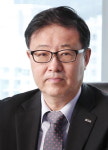 기술보증기금, 부산 철뚝시장서 농산물 구입·기부…시장 활성화 동참