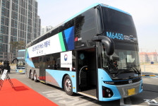 국산기술 ‘2층 전기버스’ 부산도 달린다