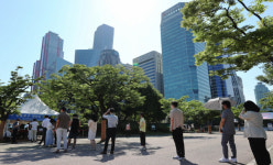 경남 유흥주점·음식점발 확산세 이어져…신규확진 52명