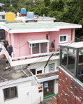 쌈짓돈 모아 세운 경로당, 주민 몰래 재개발조합에 팔렸다