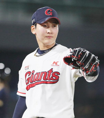 최준용, 신인왕 후보 급부상…롯데 ‘29년 숙원’ 풀까