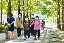 진구노인장애인복지관, 어르신 건강 걷기대회 개최 外