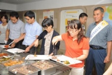 “한우고기 실컷 드세요”