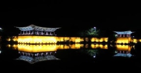 [천년고도 경주] 달빛 머금은 ‘안압지’ 산책 … 꿈 속을 거니는 듯