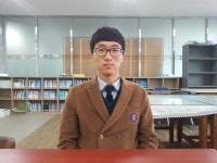 “고민 없는 사람 있나요 … 즐겨요, 행복 별거 아니에요”