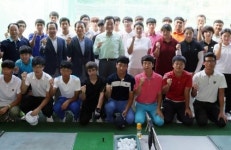 골프와 담 쌓은 이낙연 지사 함평 골프고 방문한 까닭은