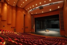 [선진예술교육현장 탐방<4>중부권 ‘넘버 원’ 대전 예술의 전당] 수준 높은 공연 저렴하게 … 四季四色 축제 ‘전당의 백미’