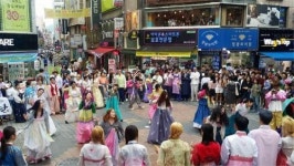 30일 충장로서 한복데이“전통 한복 입고 추억의 사진 남기세요”