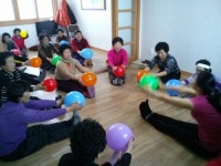 남원 ‘싱싱생생 건강교실’에 경로당 들썩∼