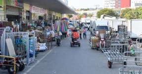 추석 대목 서부농수산물도매시장 주차전쟁 이유 있었네일부 상인 주차장 불법 점령 ‘얌체 장사’
