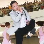 강남스타일 1억뷰 '대박'…코믹 말춤으로 전세계 팬心 사로잡았네