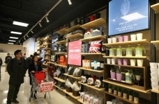 롯데마트, 창원시 양덕점 오픈…일 방문 5000명-월 매출 70억원