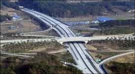 88고속도로 확장한 광주대구고속도로 공식 개통