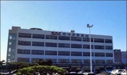 한국공항공사 성과급 펑펑 지방공항 적자 남 얘기?