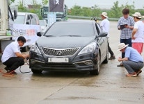 [현장에서] “타이어 점검, 여름철 안전운전에 필수죠”