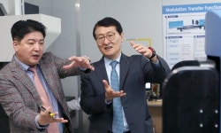 위성호 신한은행장, 충청지역 기업 돌며 현장경영 실시