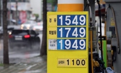 소비자물가 9개월째 1%대 ‘저물가’…석유류는 급등