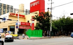 한국토지신탁, 롯데마트 천안점 공매방식 매각