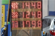 전국 주유소 휘발유 가격 5주 연속 상승…경유 판매가도 올라