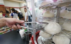 [금융콕콕] 호빵의 계절 왔다…편의점 할인 카드