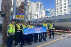 코레일테크, 서면지구대와 4/4분기 철도건널목 교통안전 캠페인 시행