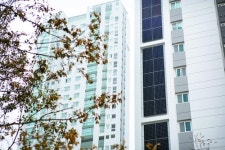 태양광·지열·전기차 충전소…아파트 필수 친환경 시설 자리매김