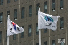 이명박 자원외교 김백준 아들, 검찰 고발당해