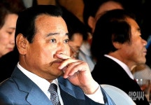 <단독> 이완구 한밤중 자진사퇴 진짜 이유