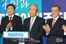 <화제의인물> 더민당 목줄 잡은 김종인 선거대책위원장