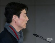 [포토] 거취 입장 밝히는 송호창