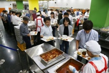 [포토] 김영란법 시행으로 북적이는 구내식당