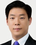 컴백한 두산 후계자 박진원 전 두산산업차량 사장