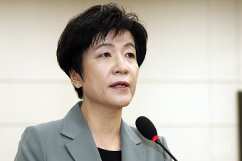 [포토] 모두발언하는 김영주 고용노동부장관 후보자