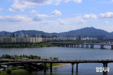 [포토] 맑고 푸른 서울 날씨 선명한 풍경...내일 비 예보