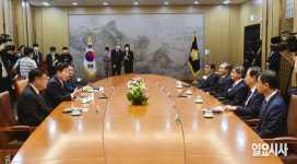 [포토] 김진표 의장, 정기국회 개회식 전 사전환담회