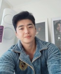 “노숙자 시절 은인 찾아요” 유명 작가의 ‘소설 같은’ 감동 사연
