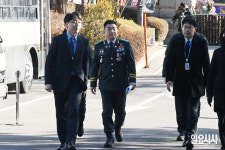 [포토] 헌법재판소 들어서는 김현태 707특임단장