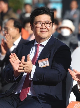 홈플러스 망친 MBK의 저주