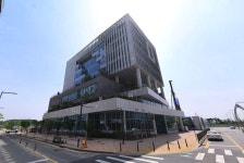 신용보증재단 보증서 채무 간주 논란