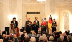 주본분관-본국제클럽, 한반도 평화 기원 음악회 공동 개최