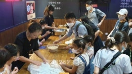 북경한국인회, 교민 위한 한가위 민속 한마당 열어