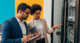 레거시 유지보수에 발목 잡힌 IT, 서드파티로 돌파구 모색