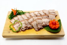 돔베고기와 몸국의 환상적인 만남, 아랑조은맛집